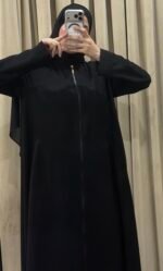 Umrah abaya